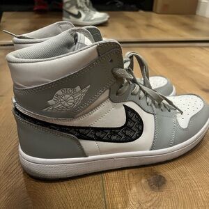 Nike Jordan 1 x Dior